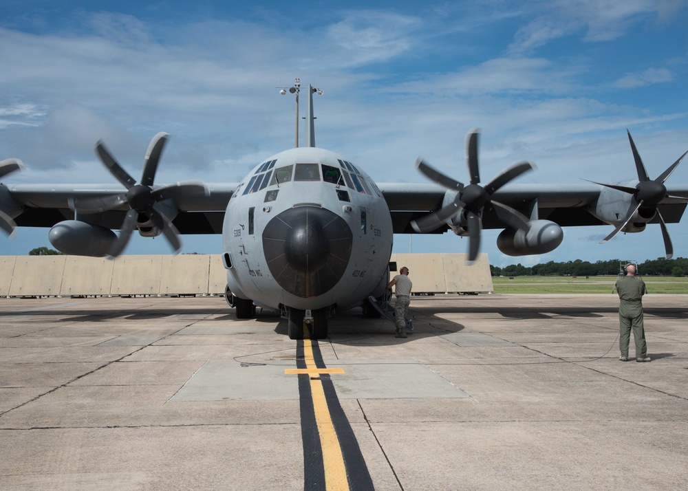 Hurricane Hunters fly into two tropical storms