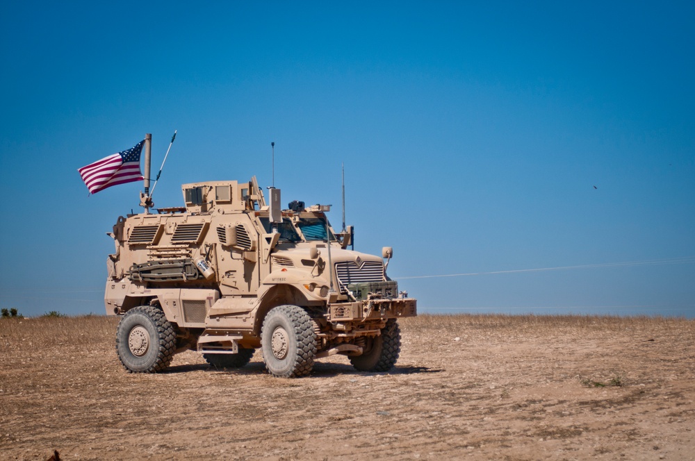 Dvids - Images - U.s. Forces Continue To Blockade Road To Manbij [image 