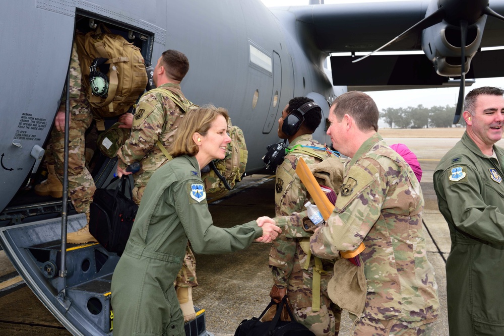 815th Airlift Squadron deploys