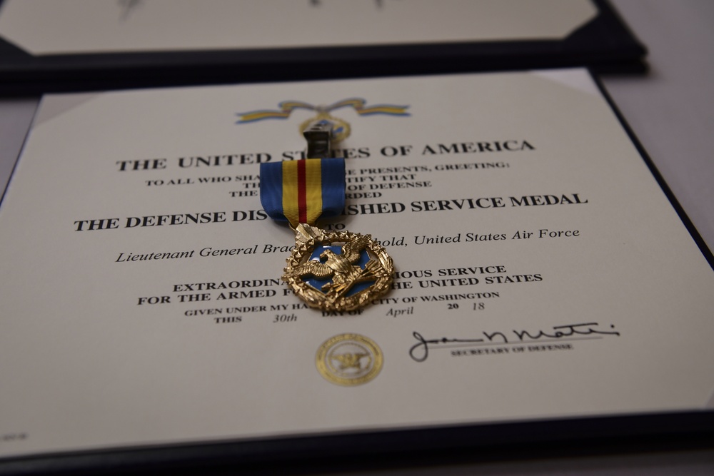 Legacy of excellence; Lt. Gen. Brad Heithold retires after 44 years