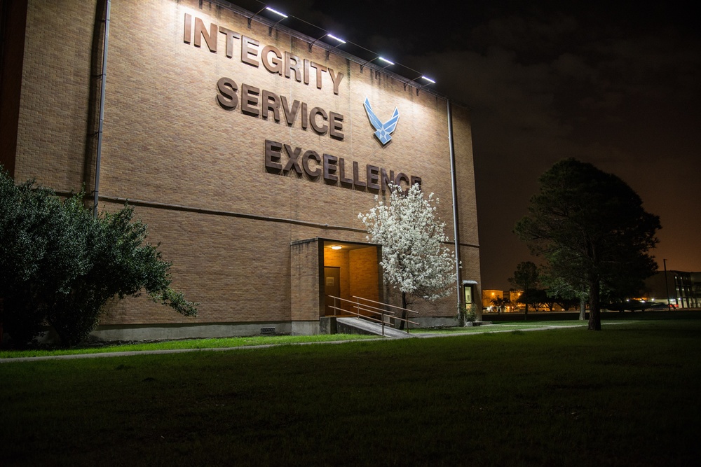 Integrity Service Excellence on side of building