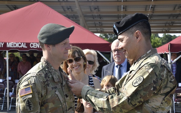 Former Fort Bragg WTB Commander Receives Award
