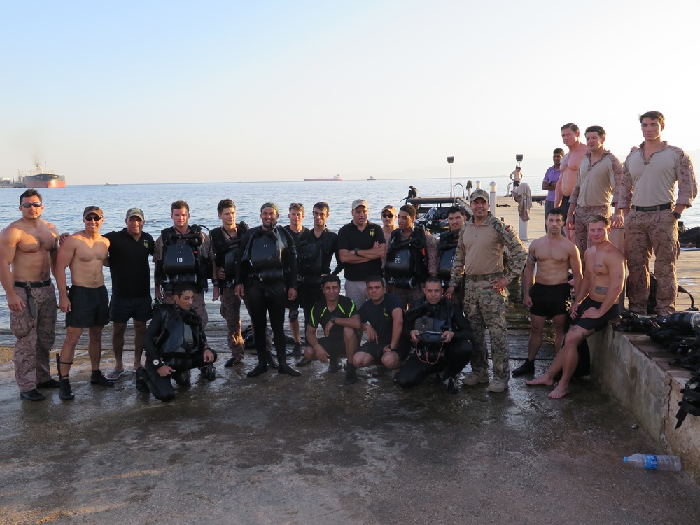 MRF conducts bi-lateral dive training with Jordanian SOF