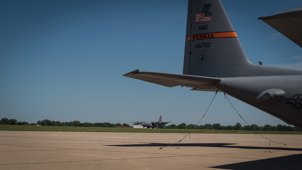 DVIDS - Images - Col. Timothy Stumbaugh's Fini Flight [Image 2 Of 12]