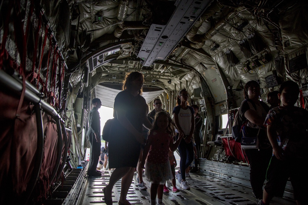 Daughtry performs for local and US community at Flight Line Fair