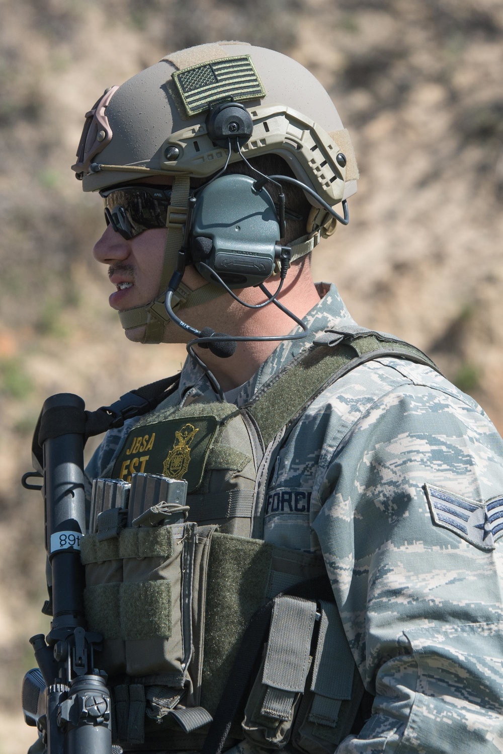 JBSA 802nd SFS &amp; Bexar County Sheriff's Office members attend advanced S.W.A.T. Course