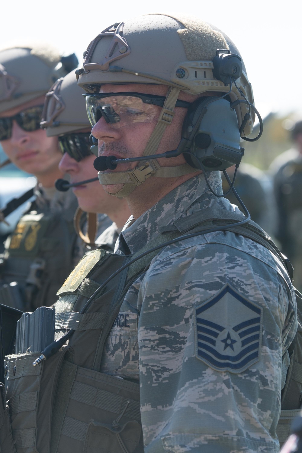 JBSA 802nd SFS &amp; Bexar County Sheriff's Office members attend advanced S.W.A.T. Course