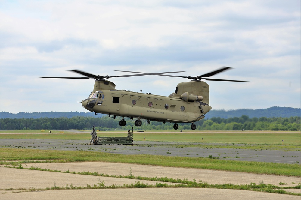 89B students build sling-loading skills for ammo at Fort McCoy