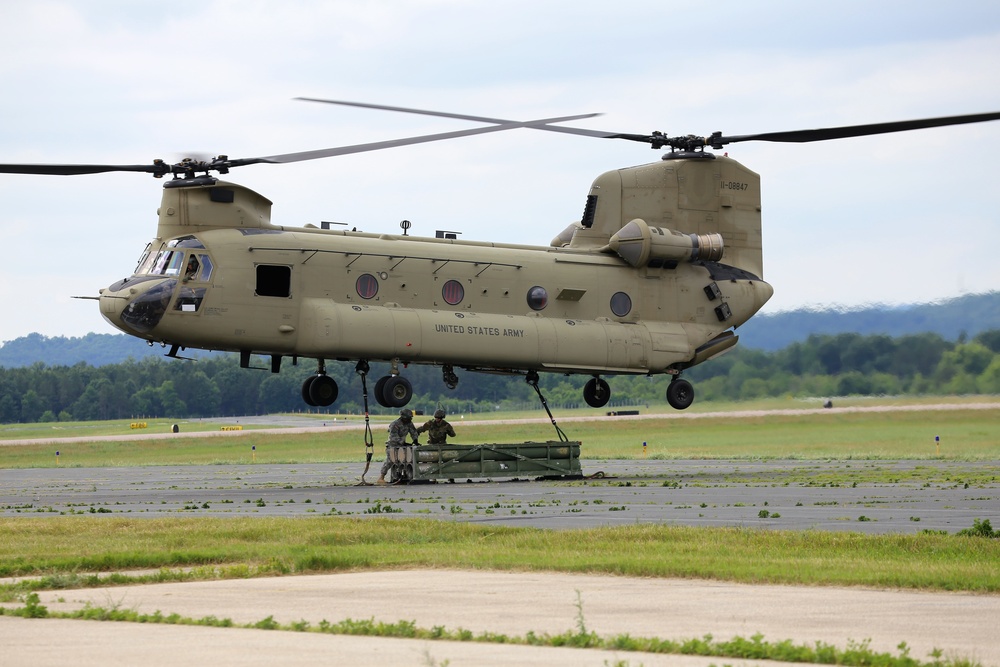 89B students build sling-loading skills for ammo at Fort McCoy