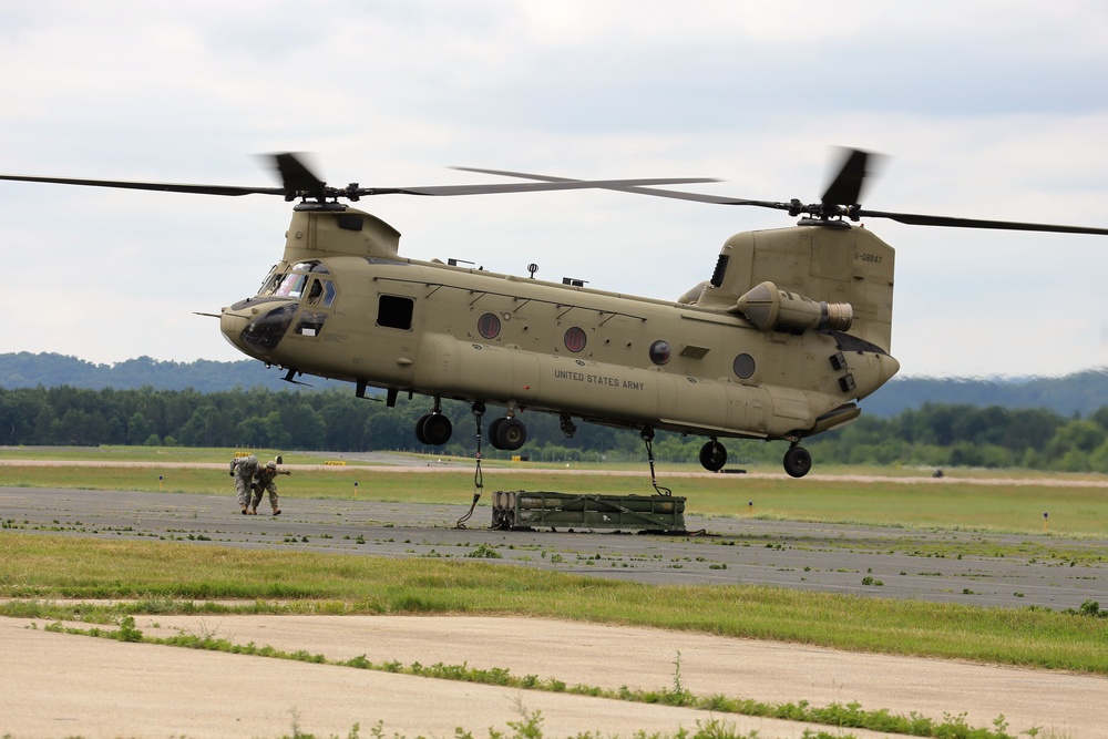 89B students build sling-loading skills for ammo at Fort McCoy