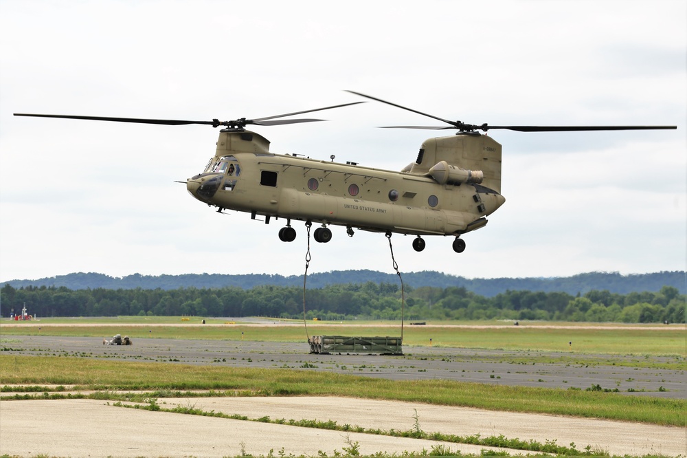 89B students build sling-loading skills for ammo at Fort McCoy