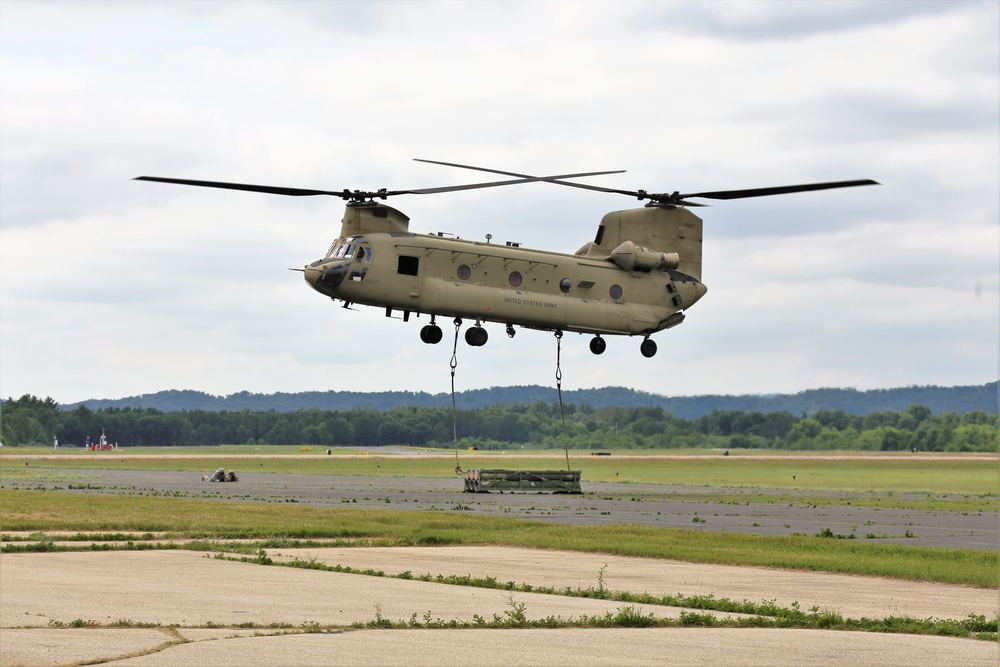 89B students build sling-loading skills for ammo at Fort McCoy