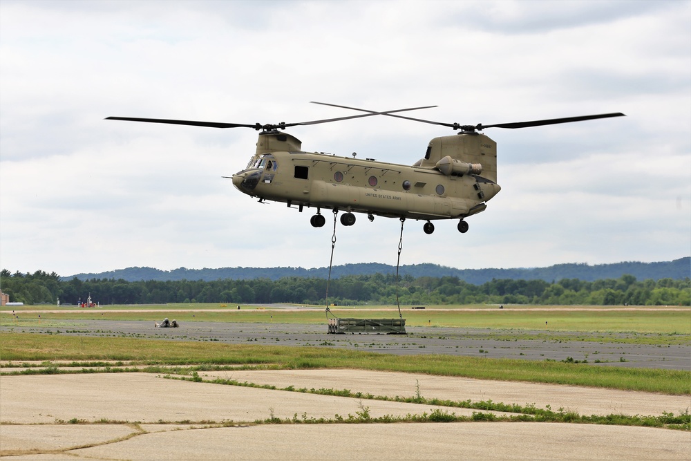 89B students build sling-loading skills for ammo at Fort McCoy