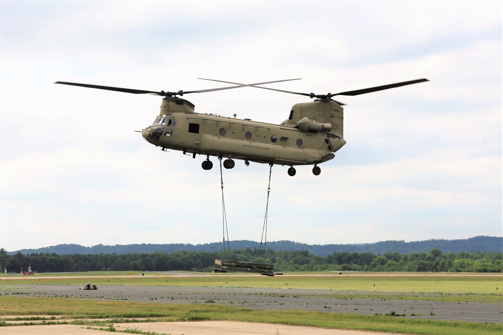 89B students build sling-loading skills for ammo at Fort McCoy