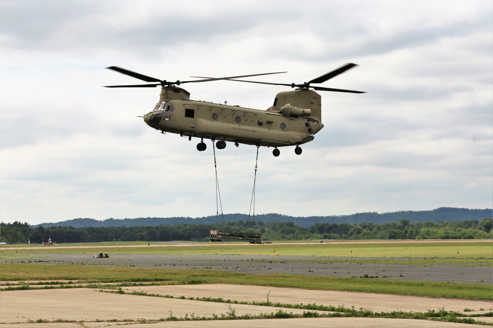 89B students build sling-loading skills for ammo at Fort McCoy