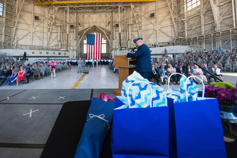 60 AMW Change of Command