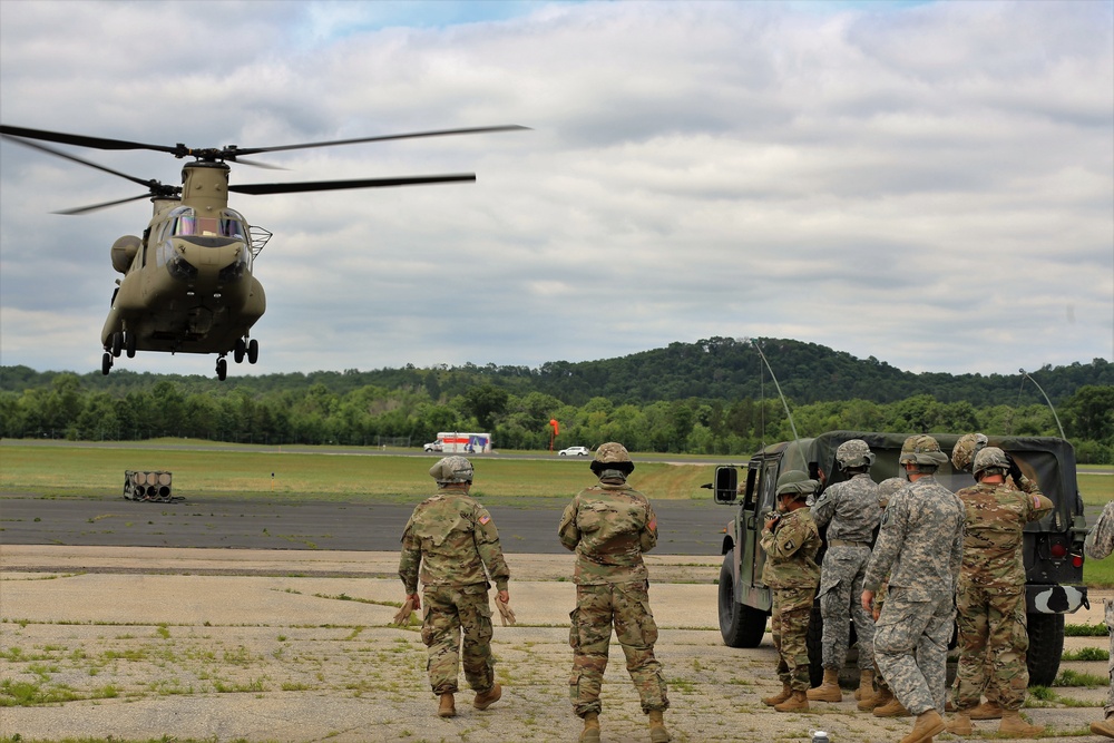 89B students build sling-loading skills for ammo at Fort McCoy