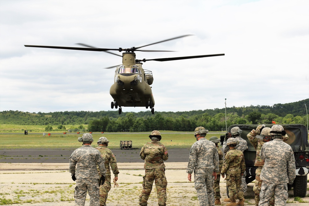 89B students build sling-loading skills for ammo at Fort McCoy