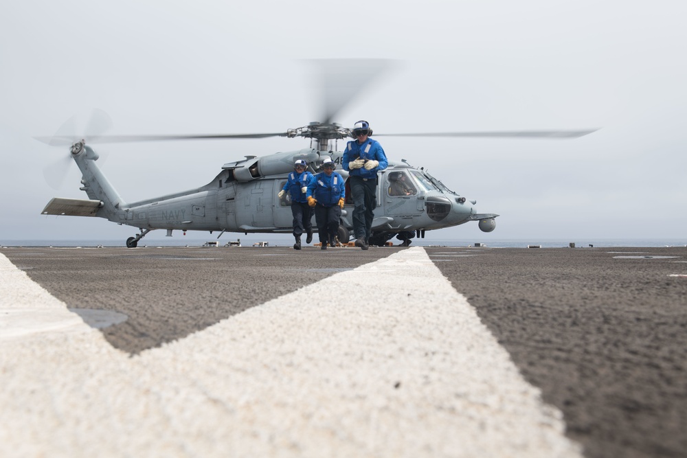 USS Harpers Ferry conducts flight ops