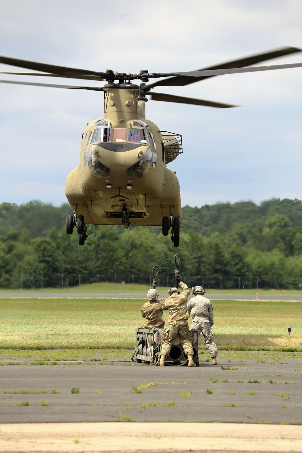 89B students build sling-loading skills for ammo at Fort McCoy