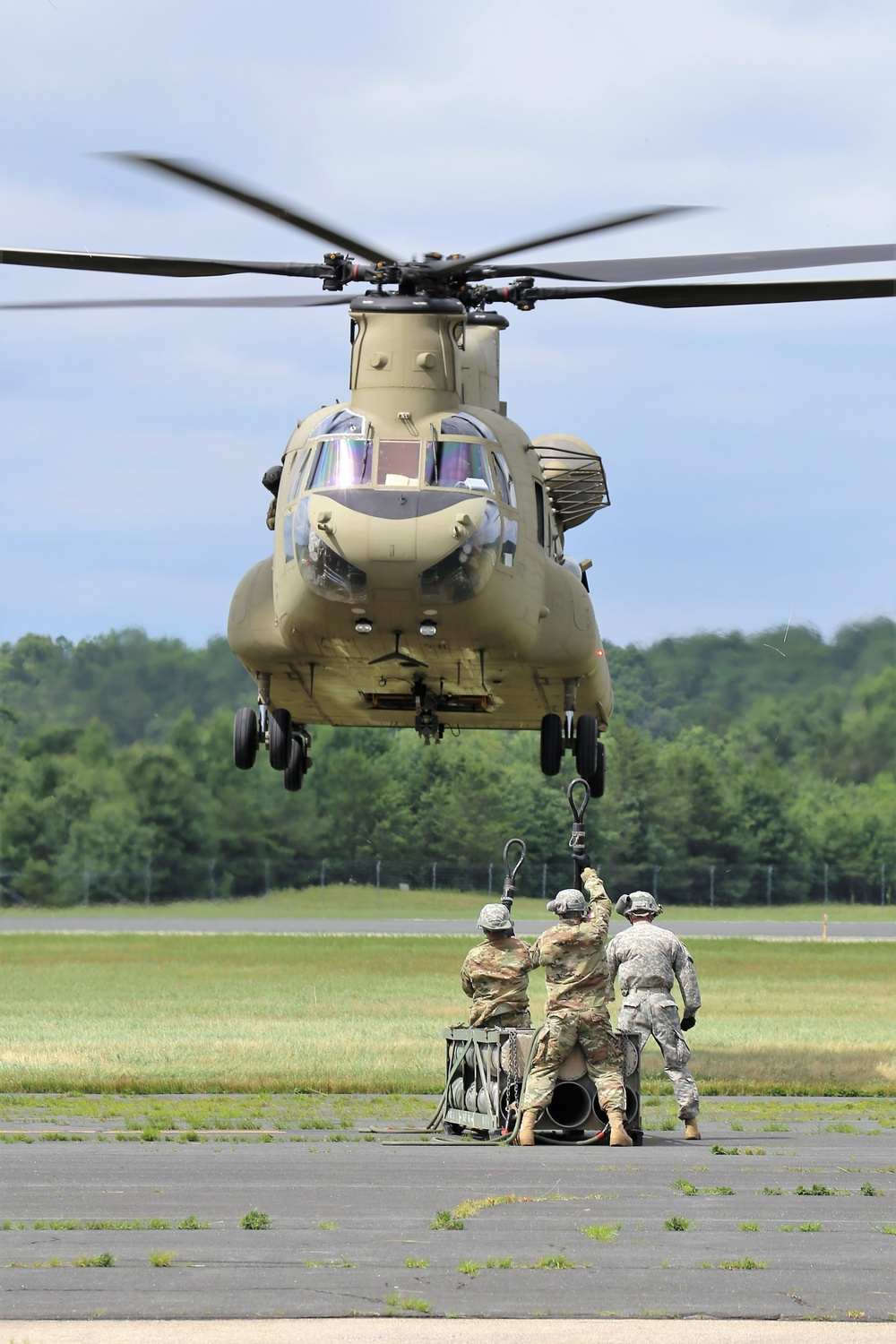 89B students build sling-loading skills for ammo at Fort McCoy