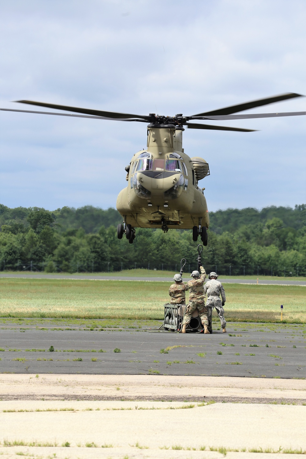 89B students build sling-loading skills for ammo at Fort McCoy