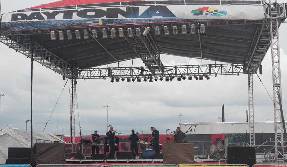 Max Impact brings the heat at the Daytona International Speedway