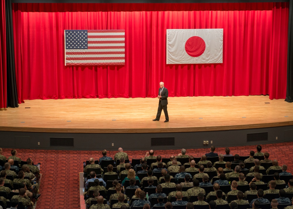 Secretary of the Navy Richard V. Spencer visits U.S. Fleet Activities Yokosuka