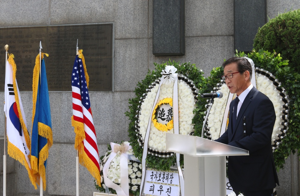 Veterans reflect on first battle of Korean War; receive honors from city they protected