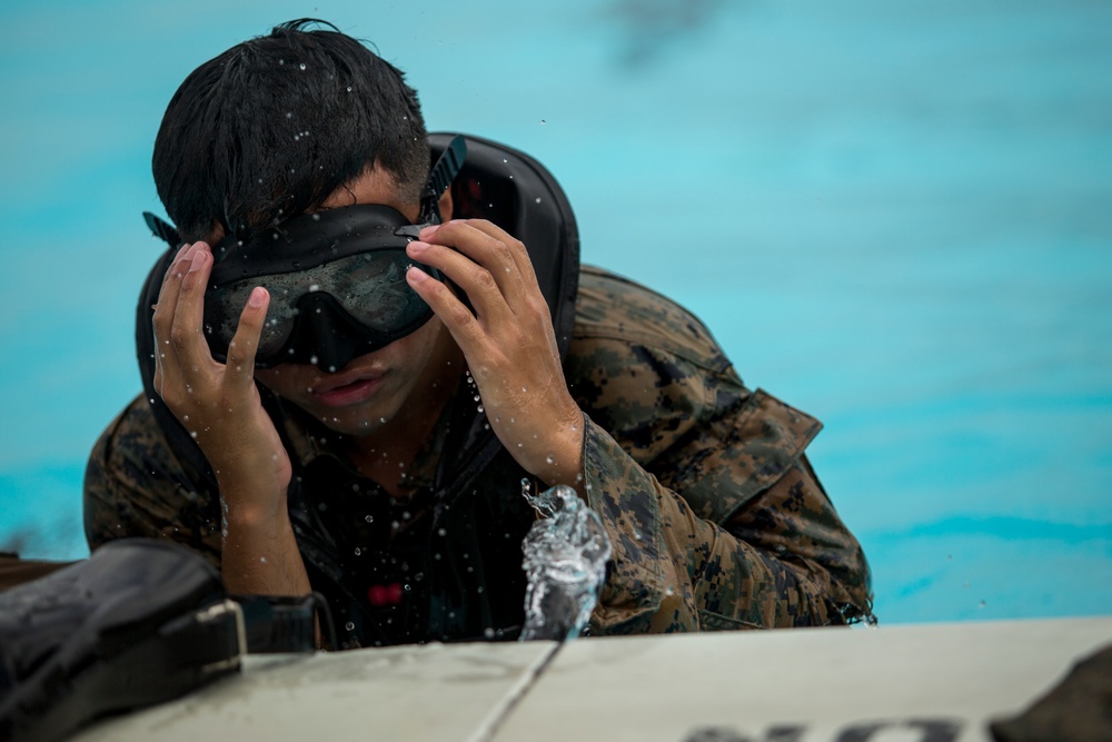 Marines participate in scout swimmers course