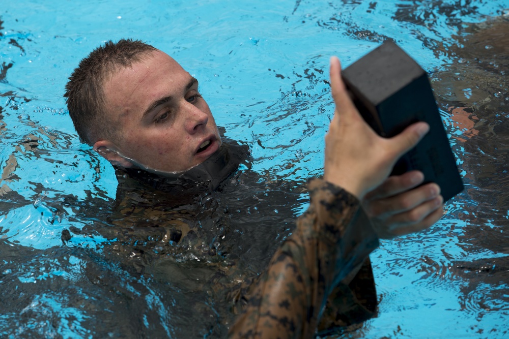 Marines participate in scout swimmers course