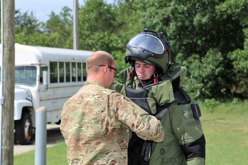 EOD Airmen train at Fort McCoy for Exercise Audacious Warrior 2018