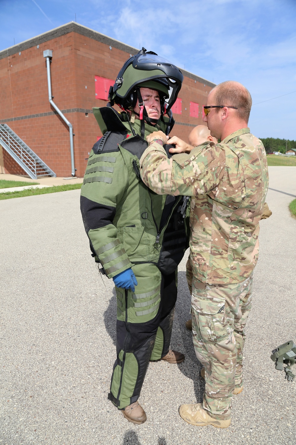 EOD Airmen train at Fort McCoy for Exercise Audacious Warrior 2018