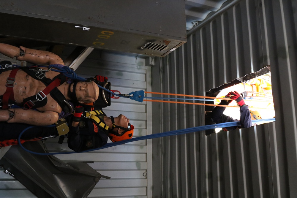 Hawaii Army National Guard Joint CERFP Training