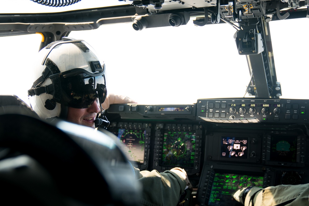 NAVY CONDUCTS HISTORIC OSPREY FLIGHT