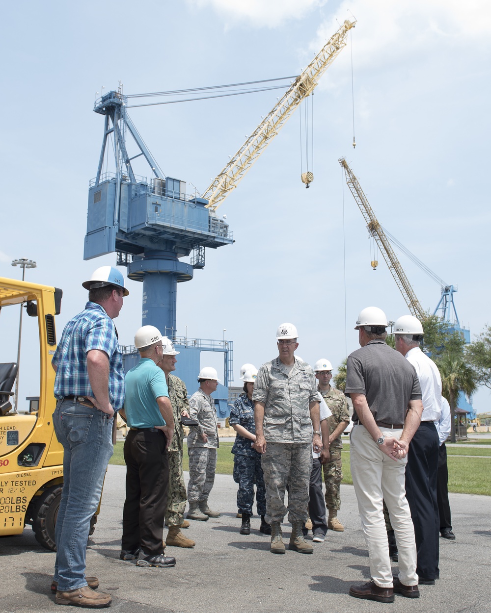 Gen. John E. Hyten, commander, U.S. Strategic Command, visits Naval Submarine Base Kings Bay