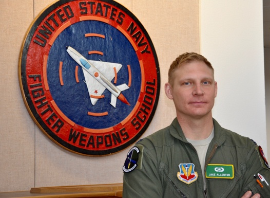 WADS air battle manager graduates Navy TOPGUN