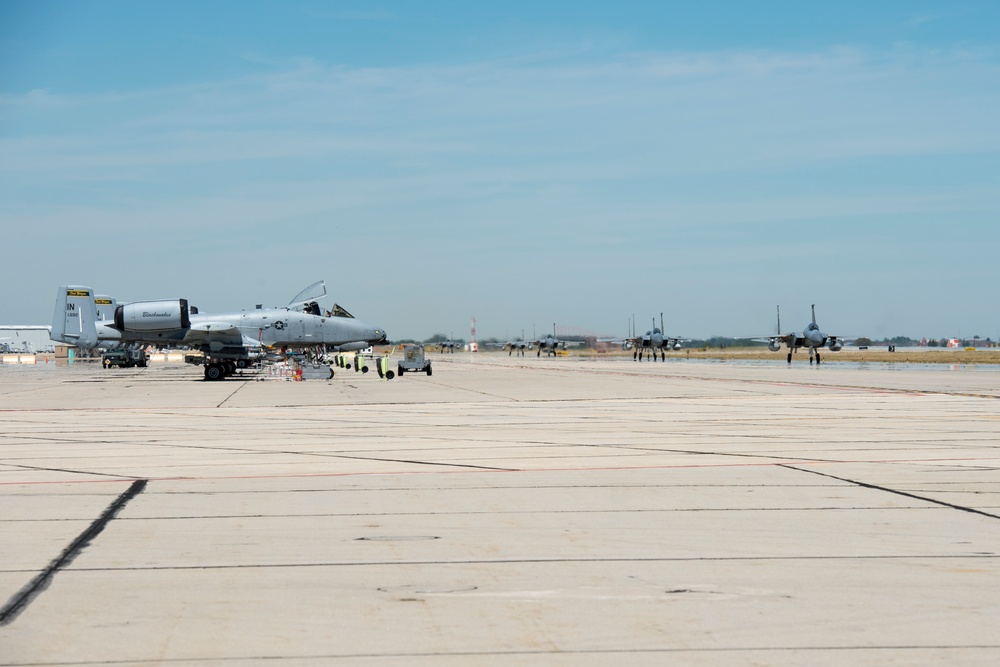 122nd Fighter Squadron lands in Idaho