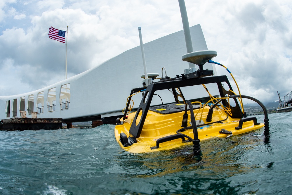 Fleet Survey Team surveys USS Arizona Memorial - RIMPAC 2018