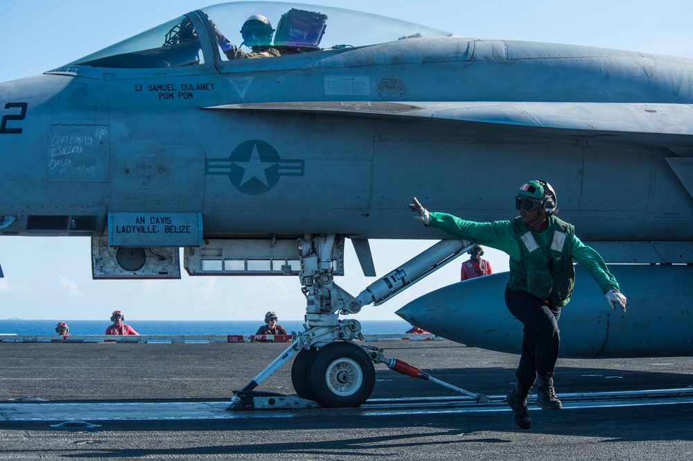 USS Ronald Reagan (CVN 76)