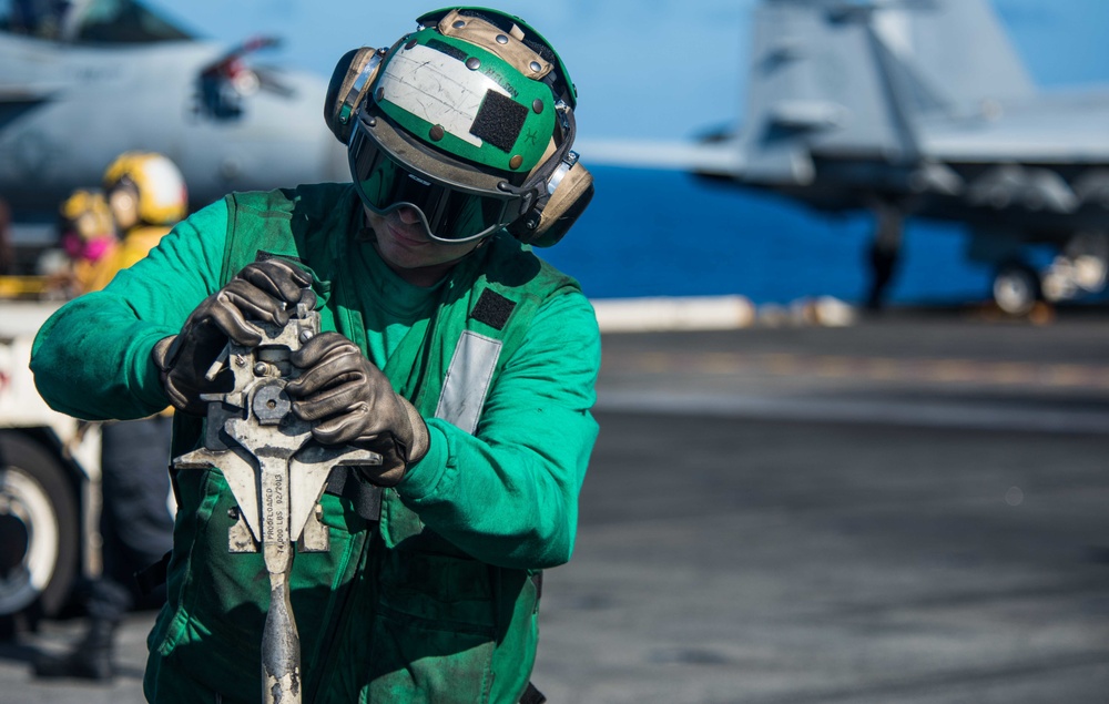 USS Ronald Reagan (CVN 76)