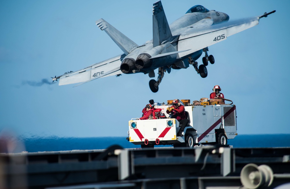 USS Ronald Reagan (CVN 76)