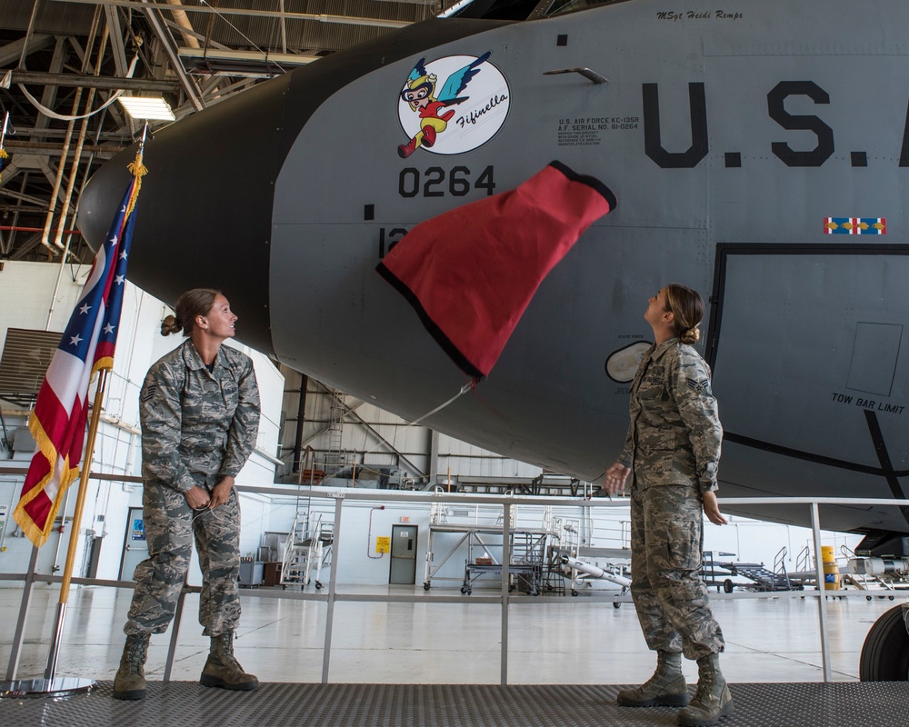 121st ARW honors WASP