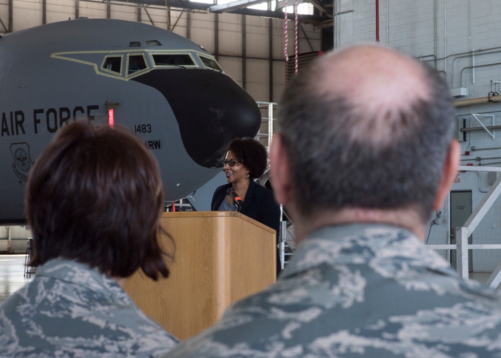 121st ARW honors WASP