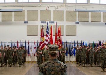 4th Marine Logistics Group: Change of Command ceremony