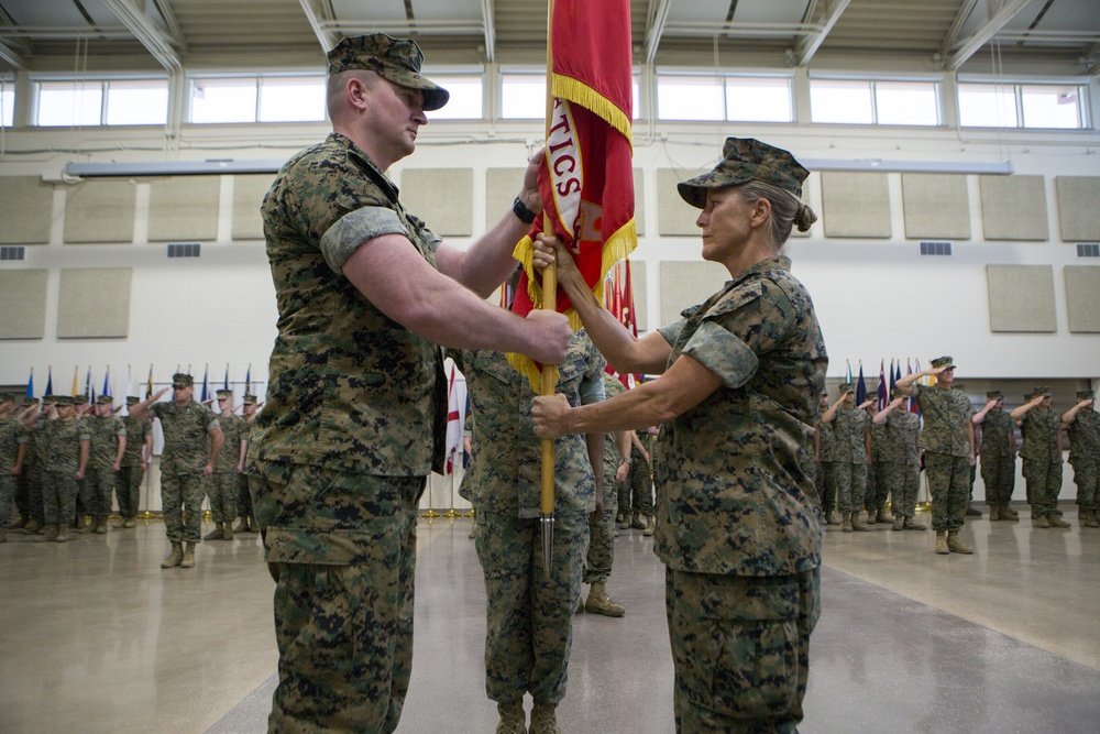 4th Marine Logistics Group: Change of Command ceremony