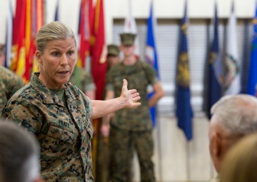 4th Marine Logistics Group: Change of Command ceremony