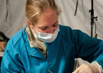 143rd Dental Company Trains in Quality Care