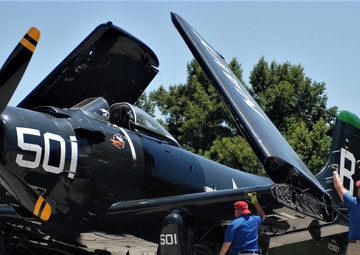 AD-4 Skyraider and Ground Crew