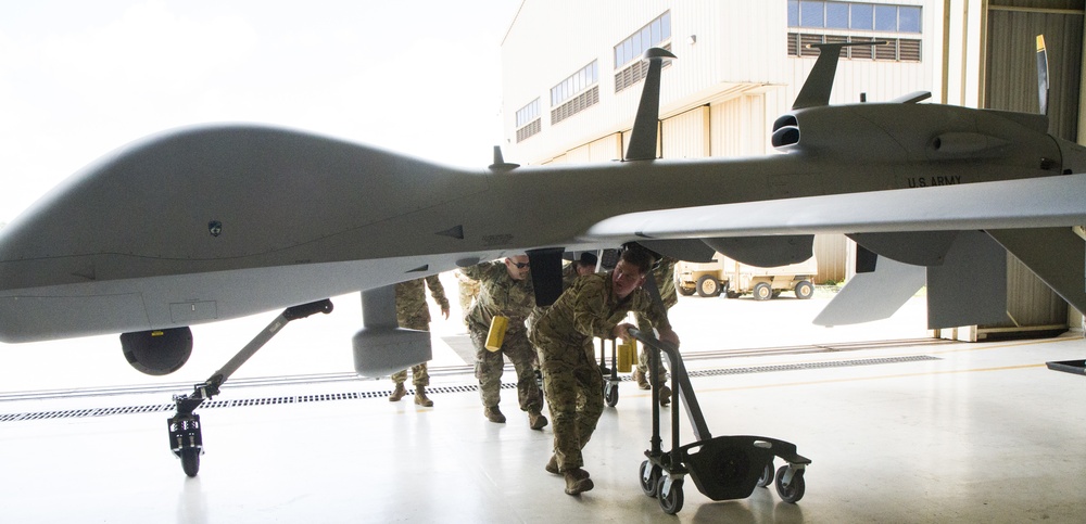 Gray Eagle UAS Prepares for First Flight in Hawaii during RIMPAC 2018